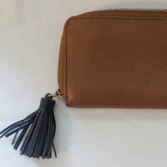 HAD IT TOO LONG GOTTA GO Fossil wallet brown classic EUC leather - Picture 3 of 5